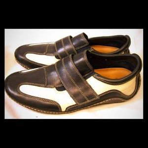 EUC!! Men’s Cole Haan Nike Air loafer sneakers.